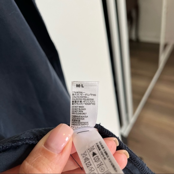 AMERICAN APPAREL NAVY TRENCH COAT - Picture 4 of 4